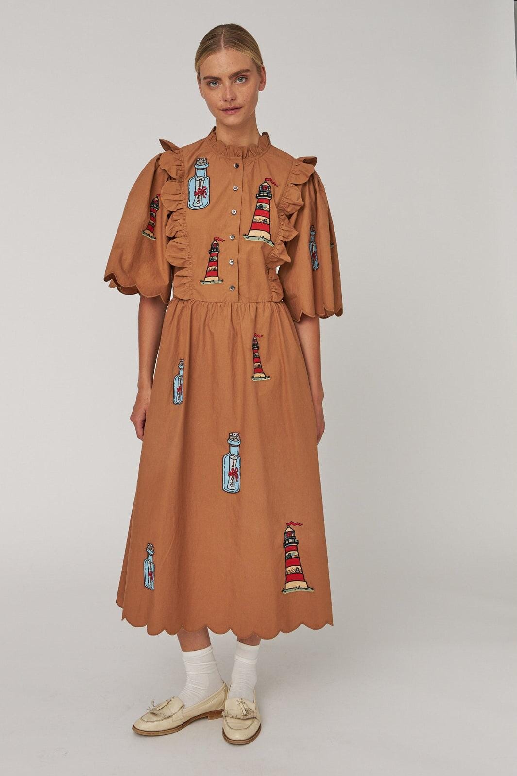 Stella Nova - Embroidered Midi Dress With Scallopseb61-4430 - 869 Brown Kjoler 