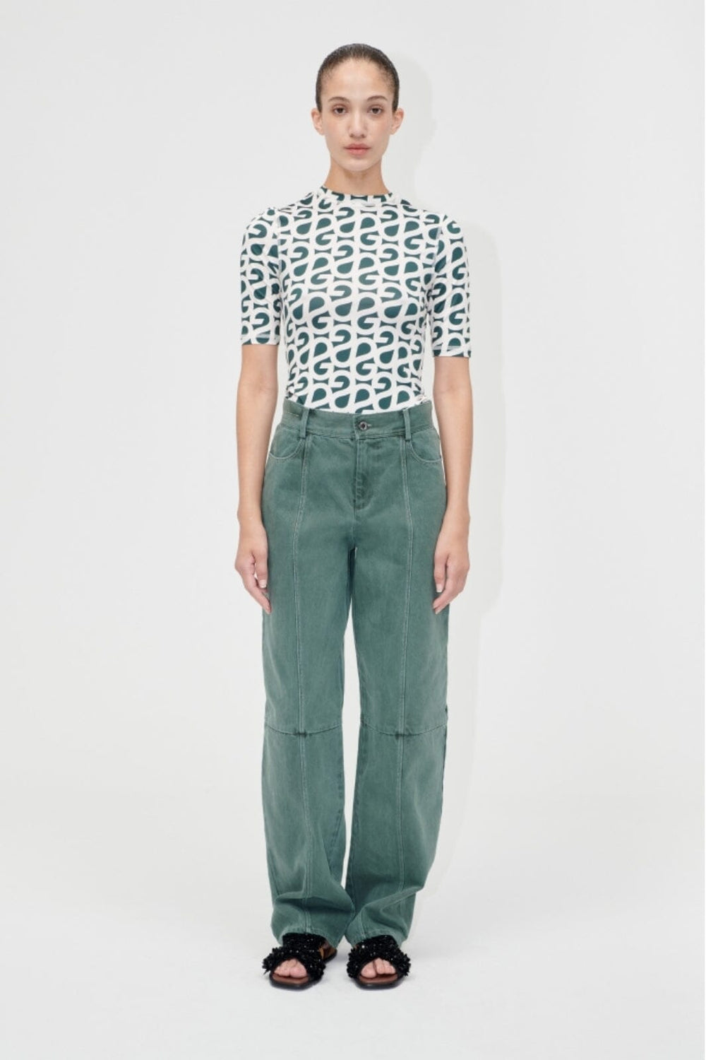 Stine Goya - 2244 Stocking Jersey, Elastic Short Sleeve T-shirtsg-pf25-t071-2244 - Forest Green Logo