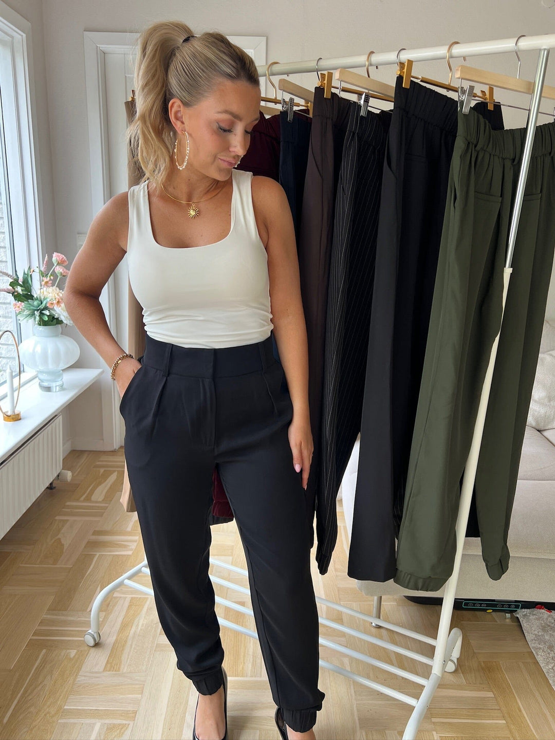 Valentin Studio - Pretty Pants - Navy Bukser 