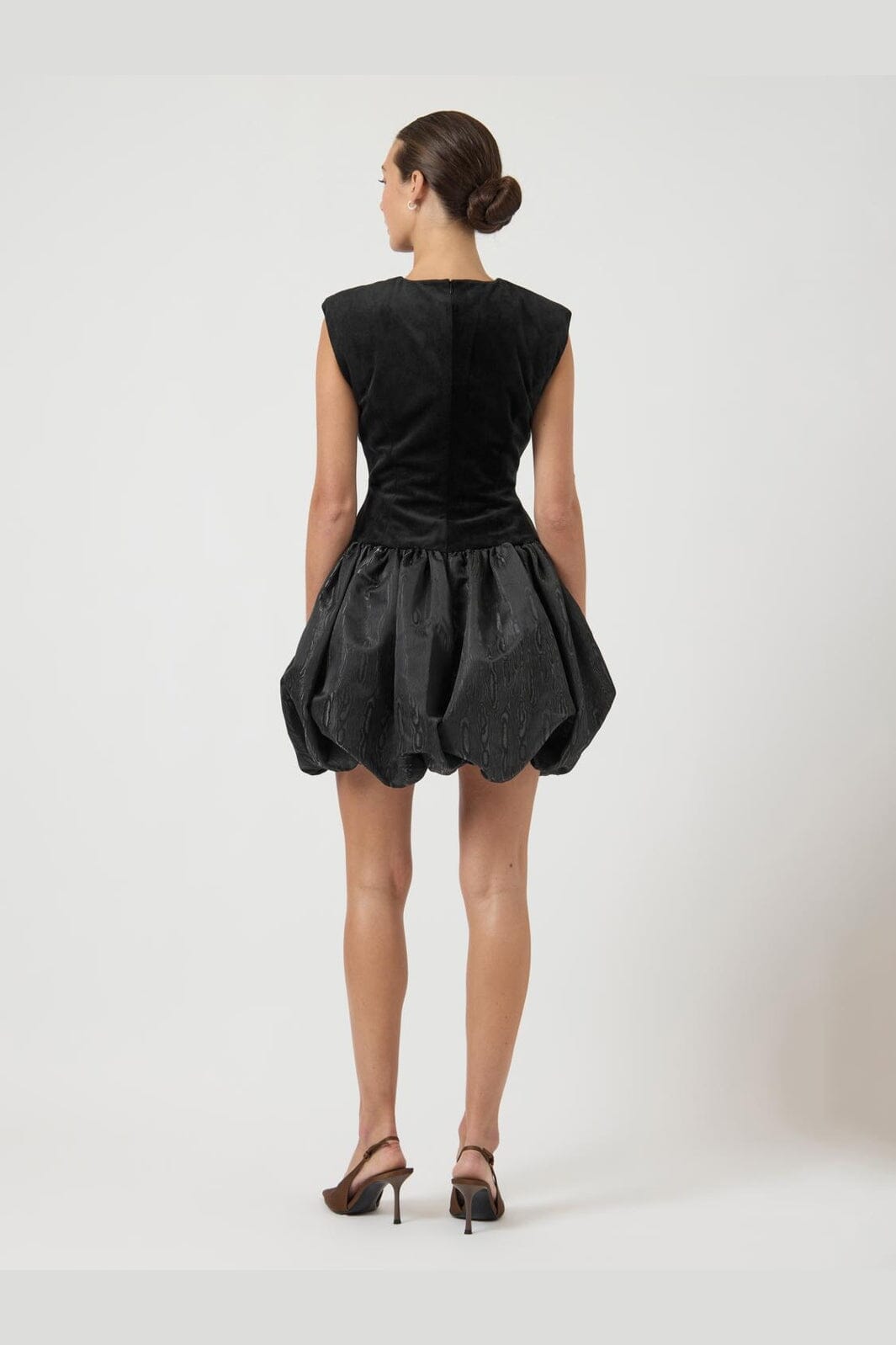 YAS - Yassarah Sl Bubble Hem Dress Gf - 4933406 Black